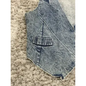 The Dean Group Vintage 90’s Acid Washed Denim Vest Women’s Size Large thumbnail 3