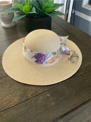 Adrienne Vittadini Beige Straw Sun Hat with Sparkly Floral Scarf thumbnail 2