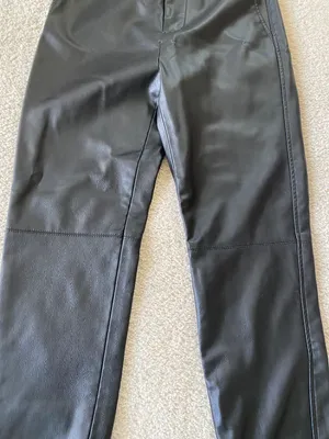 Zara Moto Pants Women’s Size Small Black Faux Leather Skinny Leg High Waist thumbnail 4