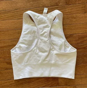 Lululemon Top thumbnail 2