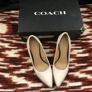 COACH Restored Waverly PumpS Office Siren Core Heels Genuine Leather White Silver Studded-6.5B Comes with box thumbnail 3