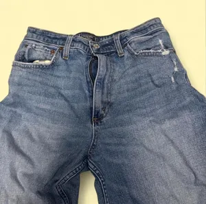 Abercrombie Jeans thumbnail 1