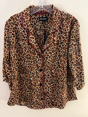 Room Service Leopard Print Pajama Top Small NWT thumbnail 1