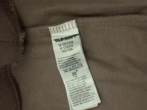 Cute Athleta short and top set  thumbnail 2