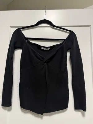 Abercrombie Off The Shoulder Twist Sweater thumbnail 2