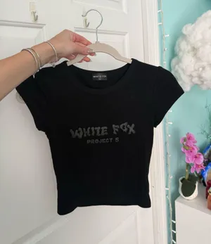 White fox baby tee thumbnail 1