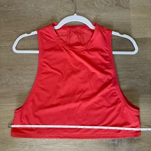 Lululemon cropped tank top thumbnail 3