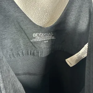 NEW Beyond Yoga Spacedye Inspire Midi Dress Womens Sz XS Charcoal Gray Shelf Bra thumbnail 4