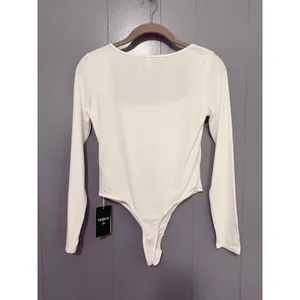 NEW Halara White Ribbed Knit Square Neck Long Sleeve Skinny Casual Bodysuit S thumbnail 5