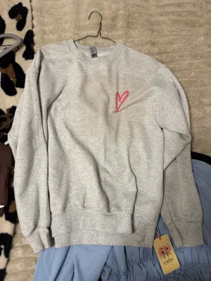 Gildan Crewneck thumbnail 2