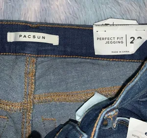 PacSun Medium Distressed Jeggings thumbnail 4