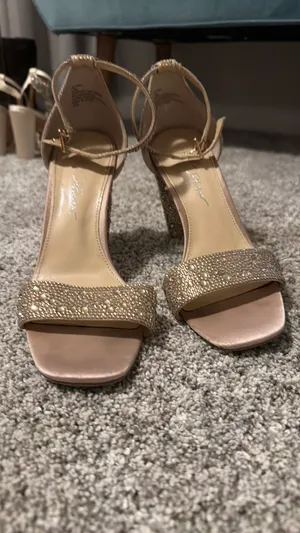 Betsey Johnson Heels thumbnail 10