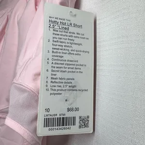 NEW Lululemon Women’s Hotty Hot Shorts 2.5 LR Strawberry Milkshake Sz 10 Running thumbnail 2