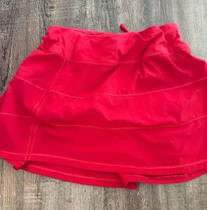 Lululemon Skirt thumbnail 1
