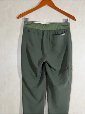 Figs Women’s Zamora Jogger Scrub Pants Pull On in Moss Green XSP thumbnail 7