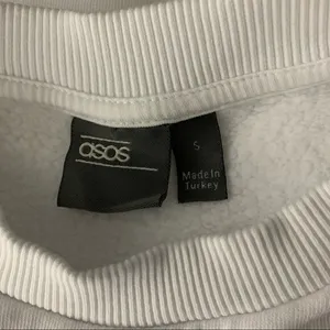 Asos Womens Small‎ White Long Sleeve Crop Sweatshirt Y2K Streetwear thumbnail 5