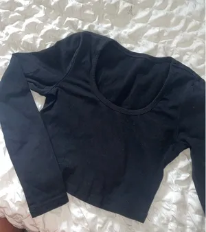 Black Cropped Long Shein Sleeve thumbnail 1