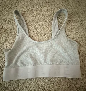Aire sports bra/ Bralette s thumbnail 1
