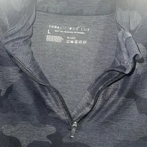 Women's Yogalicious black camo print long sleeve 1/4 zip pullover top. thumbnail 3