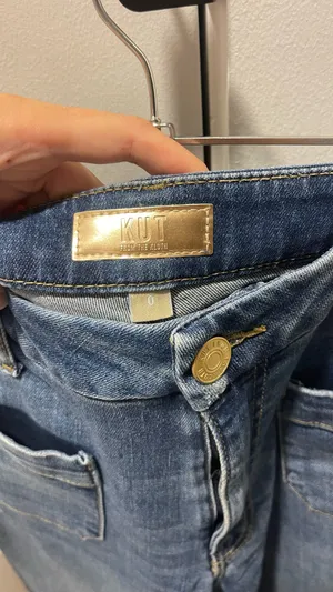 Kut From The Kloth Jeans thumbnail 3