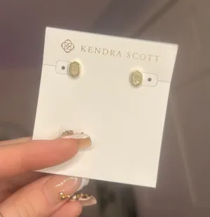 Kendra Scott Mini Ellie Gold Stud Earrings thumbnail 1
