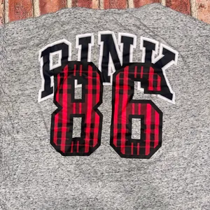 PINK - Victoria's Secret Pre-Owned Campus Tee Long Sleeve Gray 86 Plaid Size M thumbnail 3