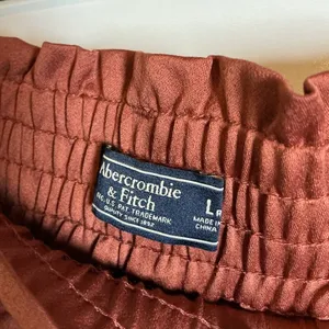 NWT Abercrombie & Fitch Rust Brown Women's Trousers 088 thumbnail 3