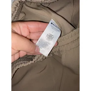 Athleta Promenade Wide Leg Cargo Pant Large Neutral French Soft Dance NWT thumbnail 5