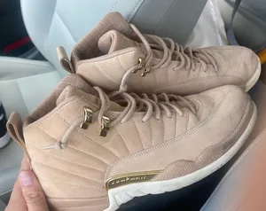 Jordan Nike  12 Retros thumbnail 1