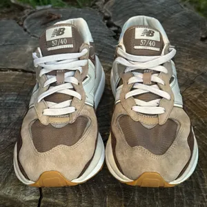New Balance 57/40 Low Mushroom Black Coffee - Men’s Size 9.5 thumbnail 2