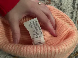 American Eagle beanie  thumbnail 3