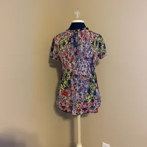 ❤️ Anthropologie Akemi + Kin Mesh Printed Floral Peplum Shirring Blouse thumbnail 3