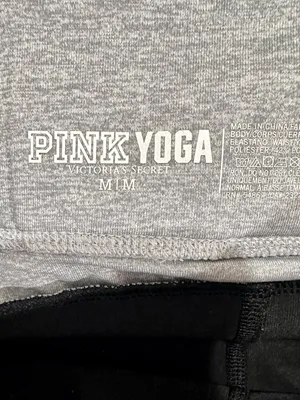 Victoria’s Secret PINK - Black and Grey Yoga Leggings - NWOT! thumbnail 3