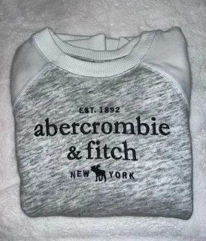 Abercrombie Crewneck thumbnail 2