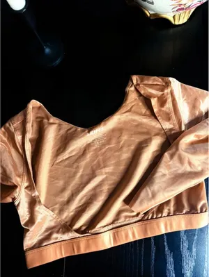 SKIMS Nude Arm Shaper Medium Seamless Sculpt Bolero Sleeve Shapewear NWOT thumbnail 6