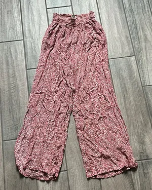 Hollister Red Floral Wide-Leg Pants thumbnail 1