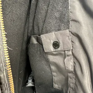 Calvin Klein size Large black hooded puffer coat jacket duck down & feather fill thumbnail 6