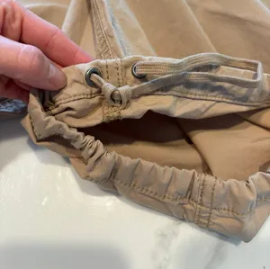 Hollister Cargo Pants thumbnail 5