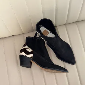 Dolce-vita Country Boots Cowgirl Womens Ankle Heel Black and White Boots thumbnail 2