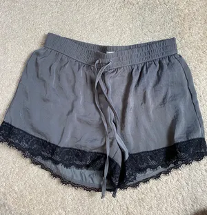 Hollister Shorts thumbnail 1