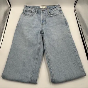 Abercrombie & Fitch Curve Love Mid Rise Straight Raw Hem Jean thumbnail 5