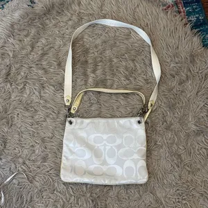 Coach Poppy Ivory with Metallic Signature Cream Shoulder Bag thumbnail 6