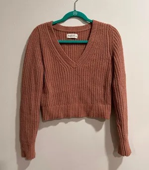 Abercrombie Pink Sweater thumbnail 1