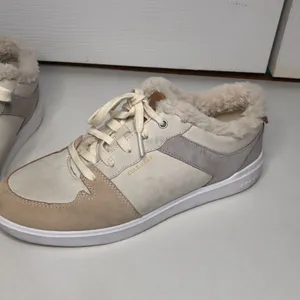 Cole Haan grand women's size 7.5 W27400 tan‎ brown grey with faux fur lining thumbnail 2