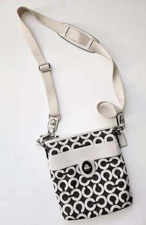 Coach Signature Swing Pack Style 43466 Crossbody thumbnail 1