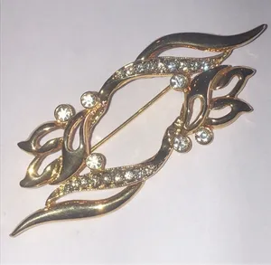Angel Brand Elegant Gold Tone Rhinestone Brooch thumbnail 1