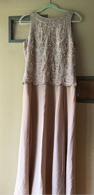 J Kara Blush Beaded Lace & Chiffon Maxi Dress thumbnail 1