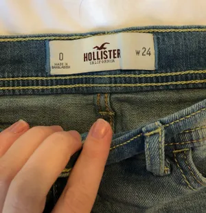 Hollister Denim Shorts thumbnail 4