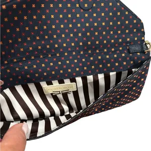 HENRI BENDEL Pochette BLUE FLORAL ENVELOPE STYLE CLUTCH GOLDTONE BAG RARE thumbnail 4