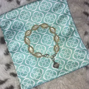 Kendra Scott bracelet thumbnail 1